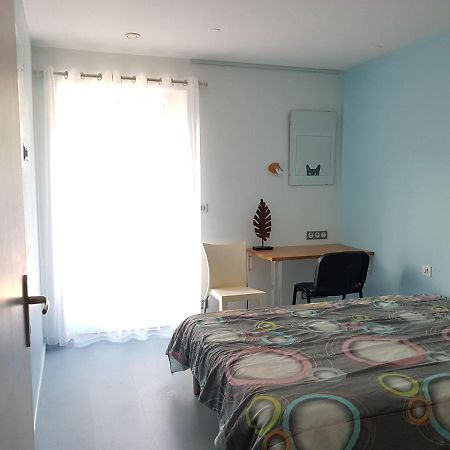 Appartamento F2 En Rez De Jardin A Crest Esterno foto